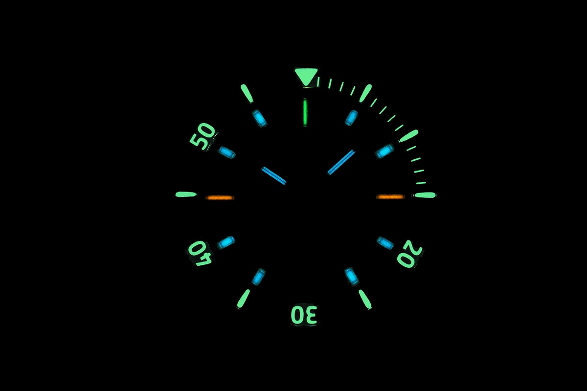 スイス製トリチウム夜光（自発光）システム
